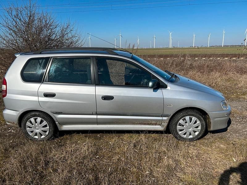 Silber Gebraucht 2002 Mitsubishi Space Star Kleinwagen | 1.899 € - Bild 1/4
