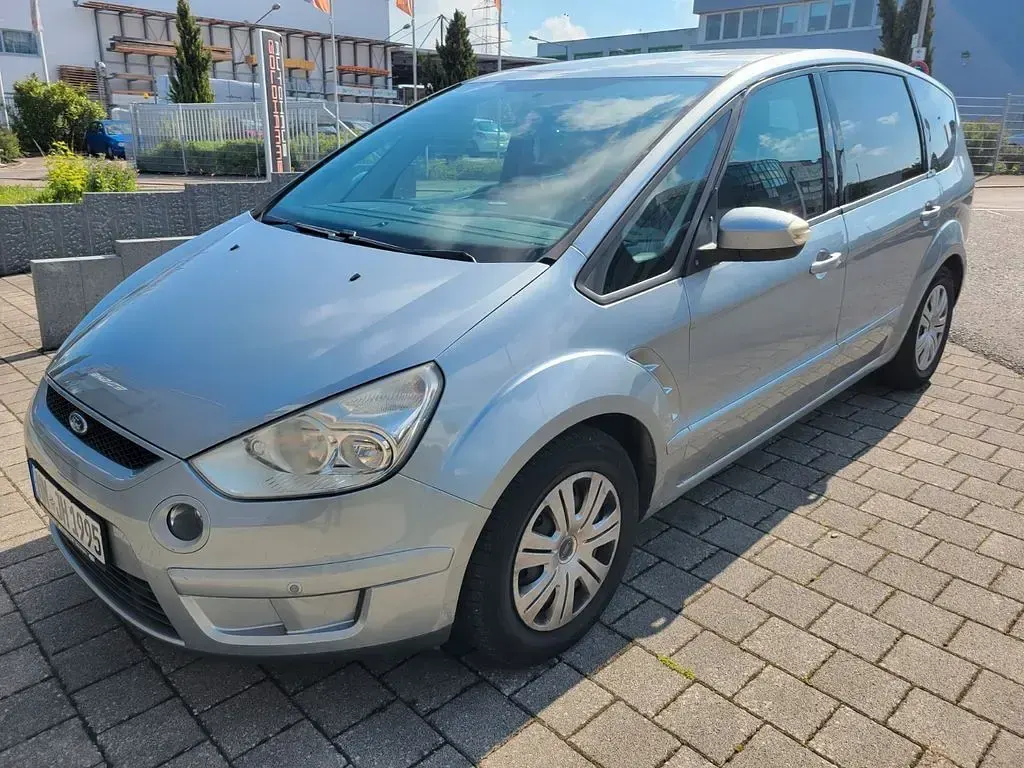 Gebraucht Ford S-MAX Ambiente 140 PS (102 kW) 2007 Grau Van / Kleinbus