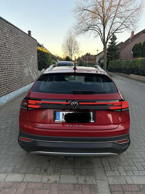 Gebraucht VW Taigo Style 110 PS (80 kW) 2023 Rot SUV