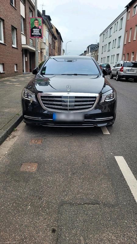 Schwarz Gebraucht 2017 Mercedes S400 Limousine | 42.500 € (Fairer Preis) - Bild 1/4