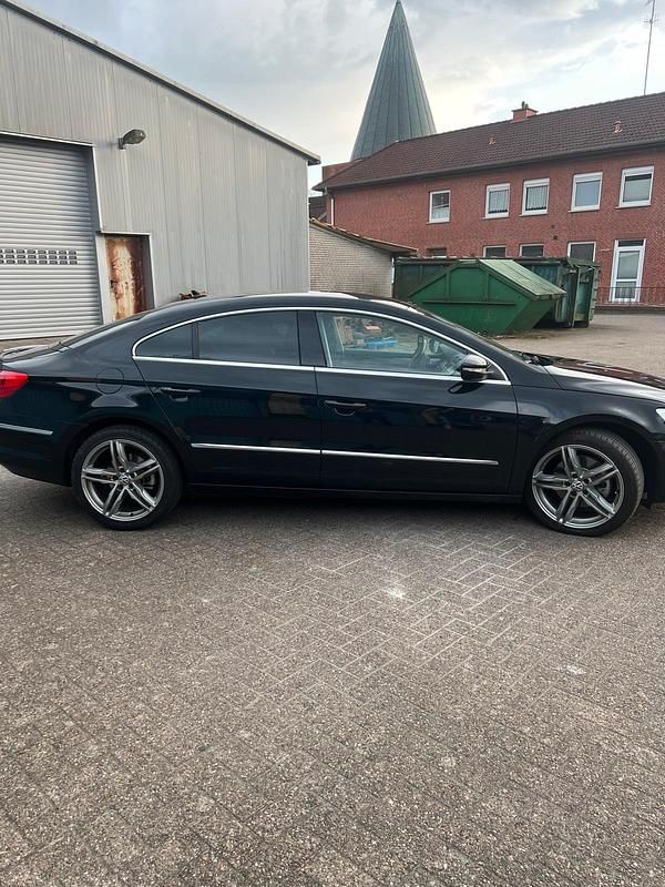 Gebraucht VW Passat 160 PS (117 kW) 2009 Schwarz Coupé