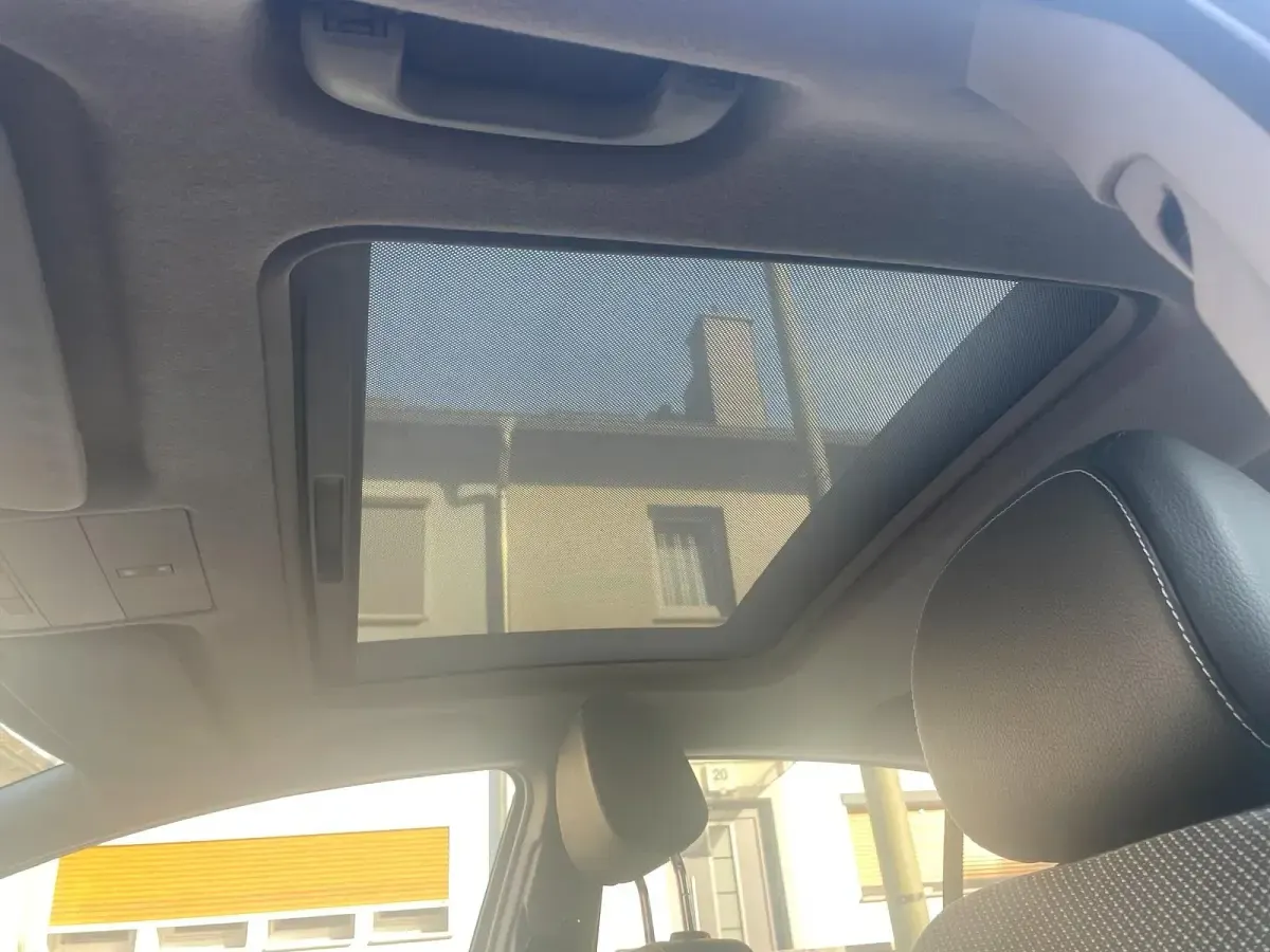 Gebraucht Opel Corsa Innovation 87 PS (63 kW) 2010 Rot Kleinwagen