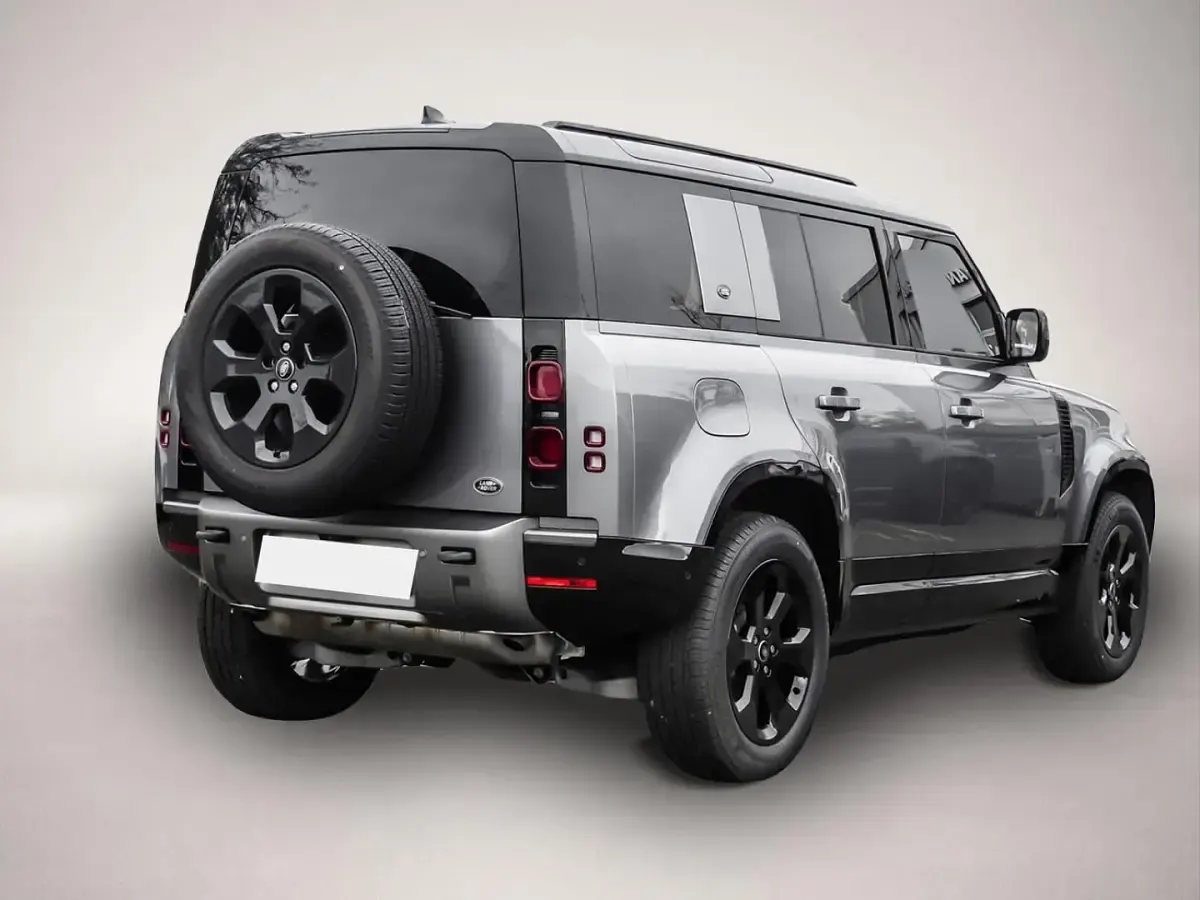 Gebraucht Land Rover Defender SE Dynamic 400 PS (294 kW) 2023 Manufacturer SUV