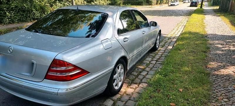 Usata Mercedes S320 224 CV (164 kW) 1999 Argento Berlina