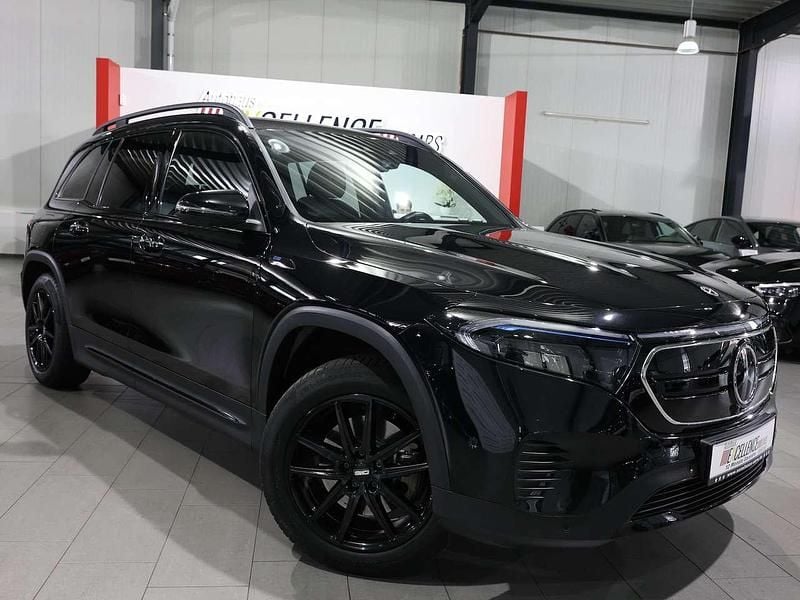 Gebraucht Mercedes 300 Advanced Plus 167 kW (228 PS) 2022 Kosmosschwarz SUV