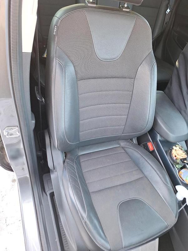 Gebraucht Ford Kuga 170 PS (125 kW) 2014 Grau SUV