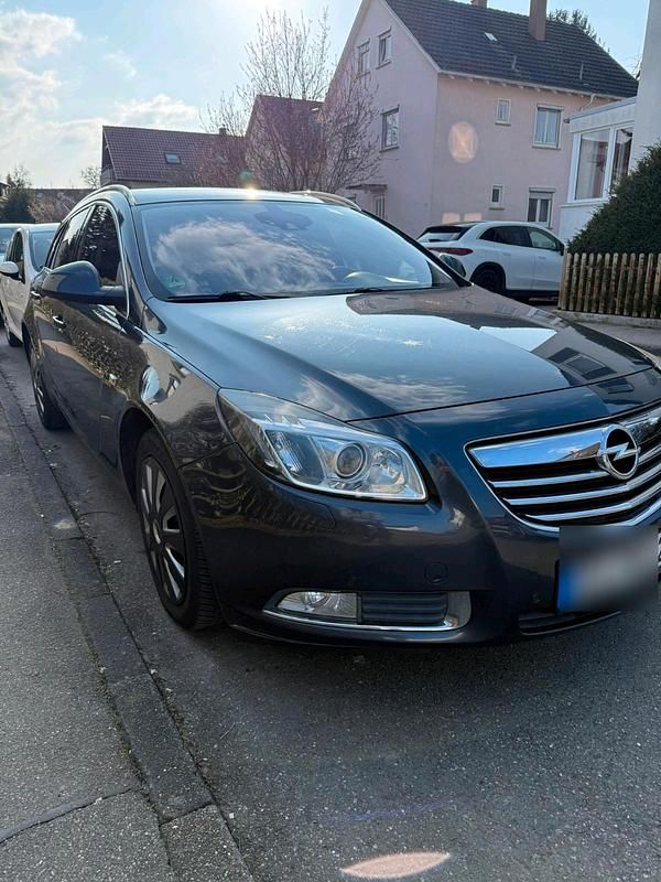 Gebraucht Opel Insignia 131 PS (96 kW) 2011 Kombi