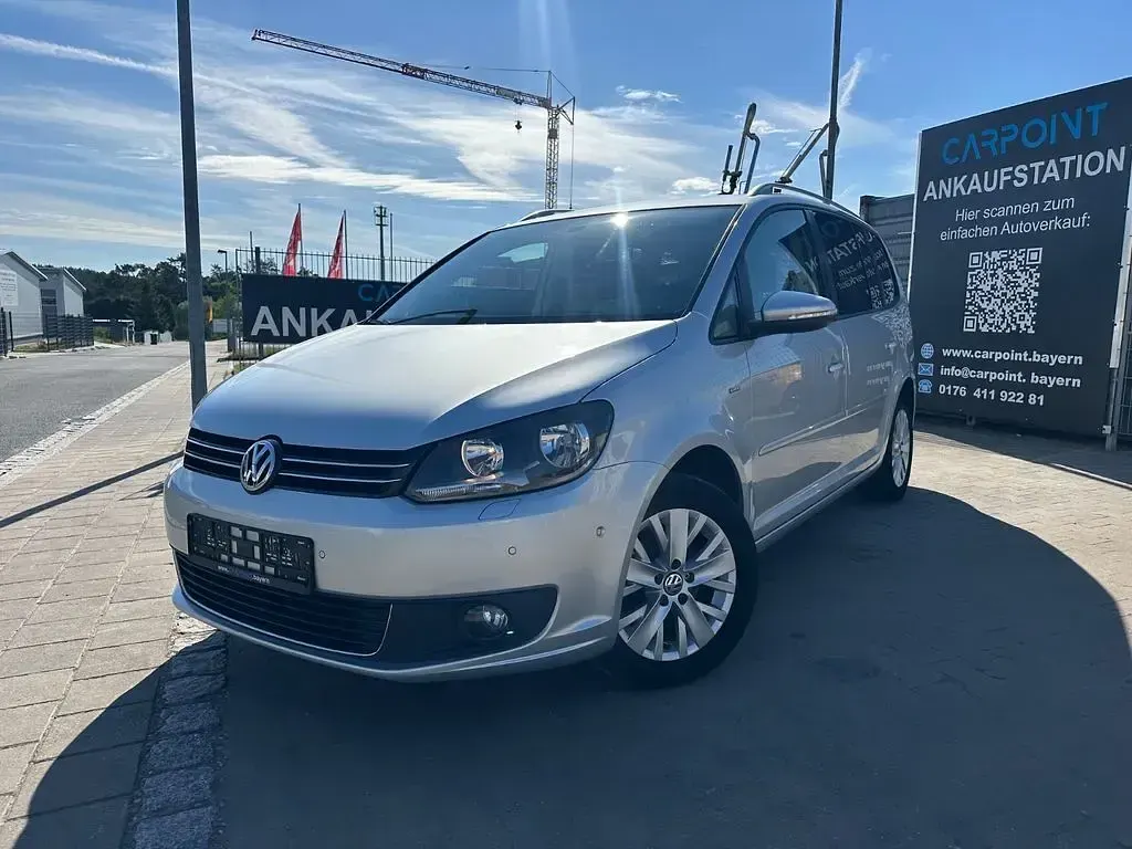 Gebraucht VW Touran Life 105 PS (77 kW) 2013 Silber Van / Kleinbus