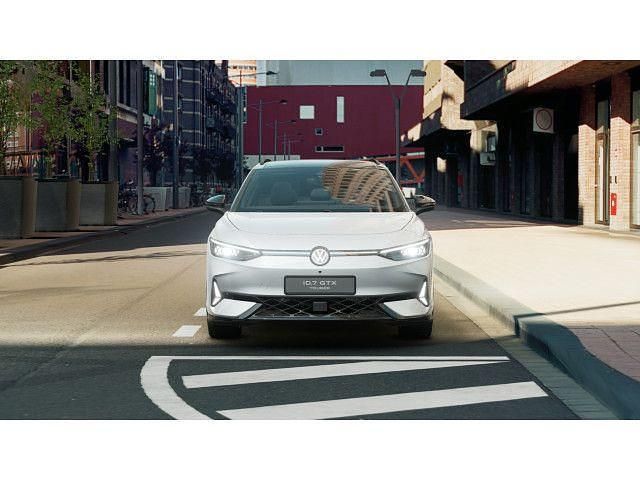 Neu VW ID.7 GTX 250 kW (340 PS) 2026 Weiß Kombi