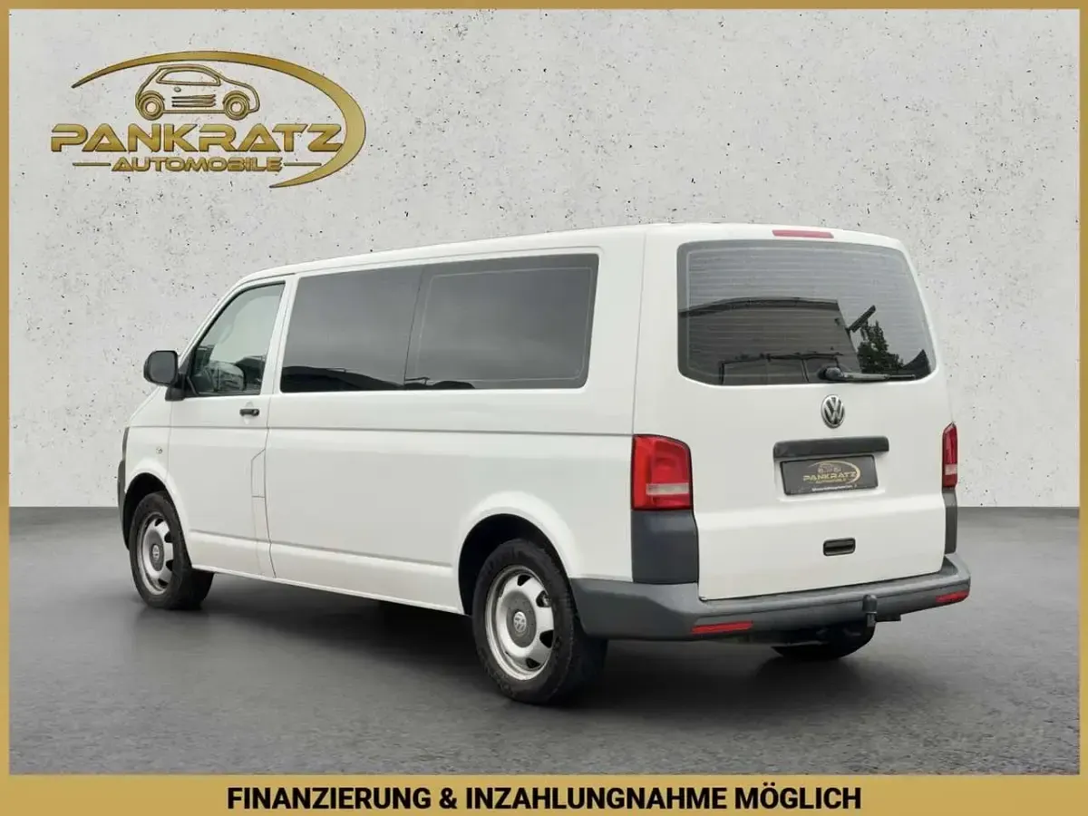 Gebraucht VW Multivan Trendline 179 PS (131 kW) 2013 Candyweiß Van / Kleinbus