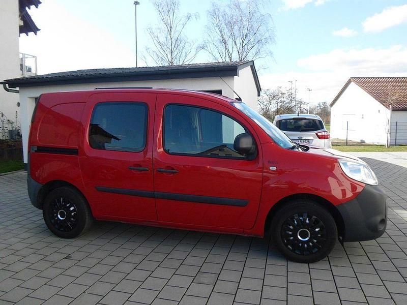 Gebraucht Renault Kangoo Rapid Extra 114 PS (83 kW) 2014 Rot Van / Kleinbus