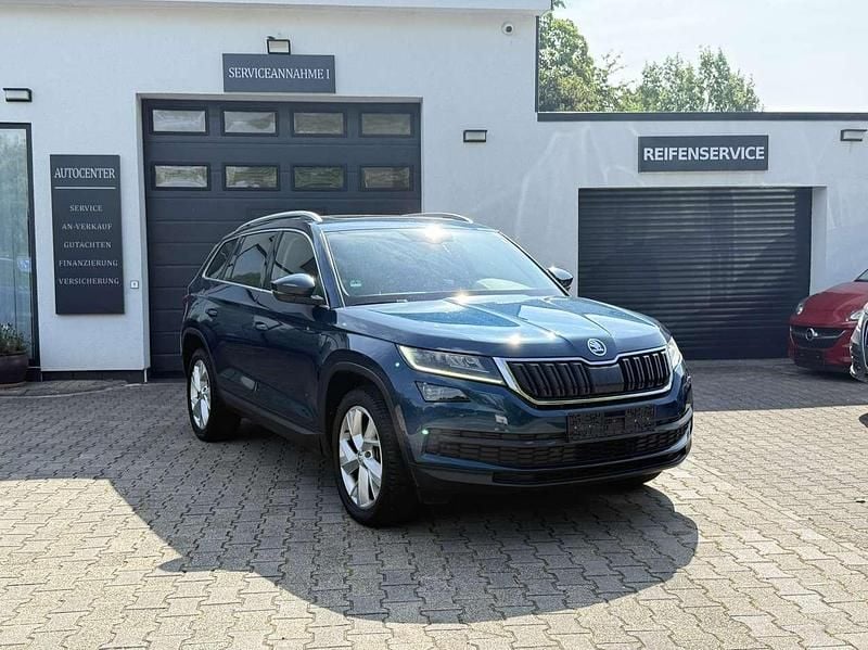 Lavablau metallic Gebraucht 2017 Skoda Kodiaq Style SUV | 19.990 € (Guter Preis) - Bild 1/4