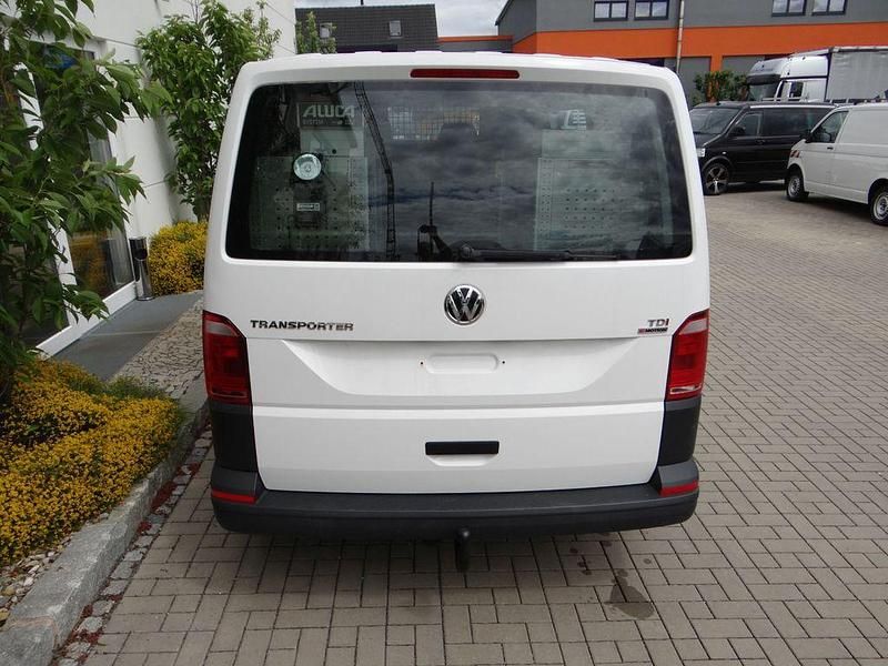 Gebraucht VW Transporter 140 PS (102 kW) 2015 Weiß Van