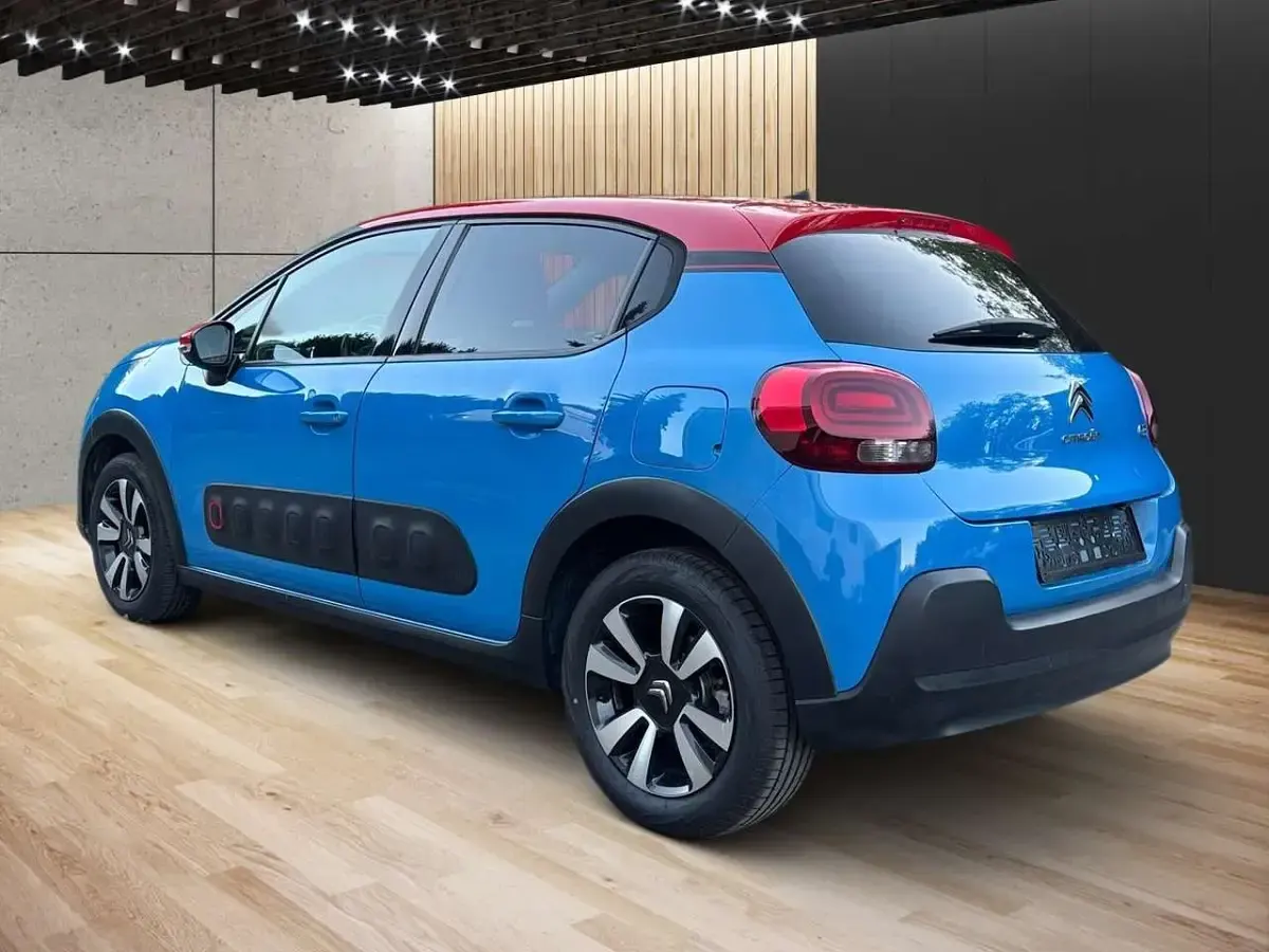 Usado Citroën C3 Shine 110 CV (80 kW) 2019 Azul Utilitario