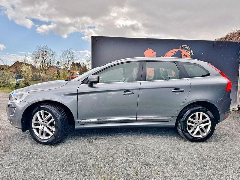 Gebraucht Volvo XC60 245 PS (180 kW) 2017 Osmium grey SUV