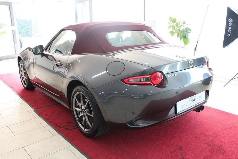Gebraucht Mazda MX5 Prime-Line 131 PS (96 kW) 2018 Machine gray Cabrio