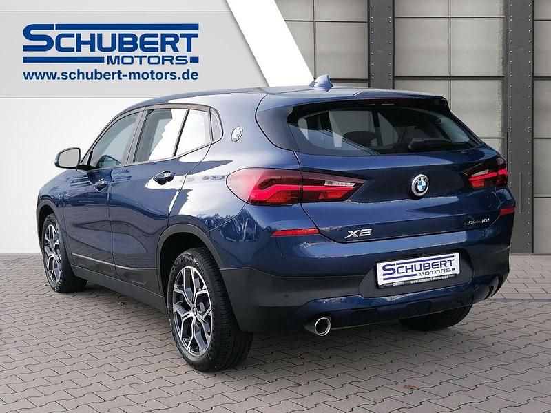 Gebraucht BMW X2 Advantage 136 PS (100 kW) 2022 Phytonicblau metallic SUV