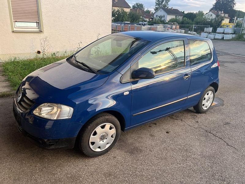 Usata VW Fox 54 CV (39 kW) 2006 Blu Utilitaria