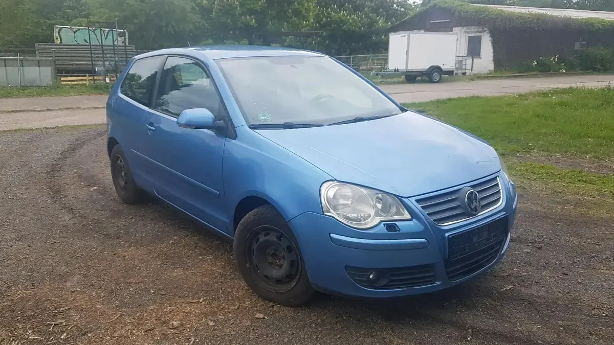 Brugt VW Polo 75 HK (55 kW) 2005 Blå Hatchback