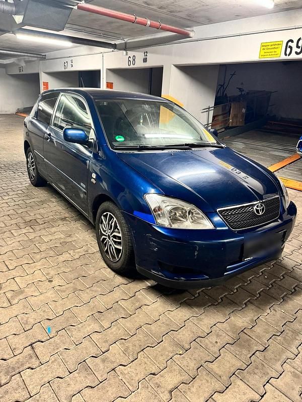 Blau Gebraucht 2004 Toyota Corolla Kleinwagen | 1.500 € (Fairer Preis) - Bild 1/4