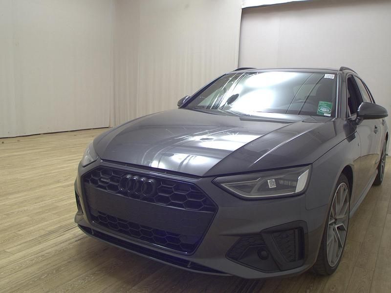 Gebraucht Audi A4 S-Line 204 PS (150 kW) 2022 Grau Kombi