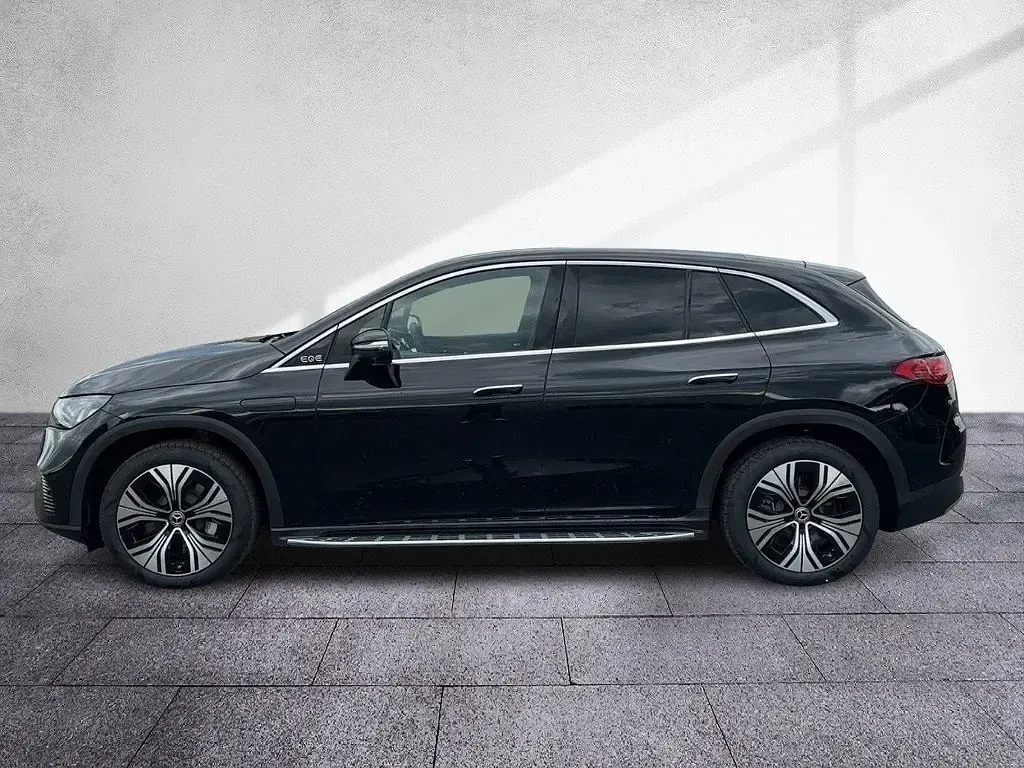 Gebraucht Mercedes EQE350 SUV 214 kW (292 PS) 2026 Schwarz SUV