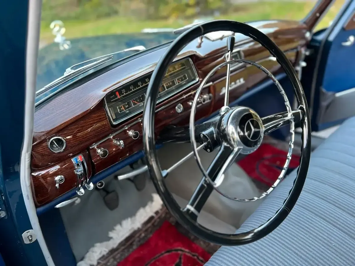 Gebraucht Mercedes 220 100 PS (73 kW) 1958 Limousine