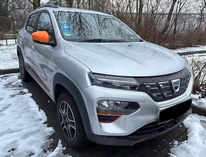 Gebraucht Dacia Spring Comfort Plus 33 kW (45 PS) 2021 Silber Kleinwagen