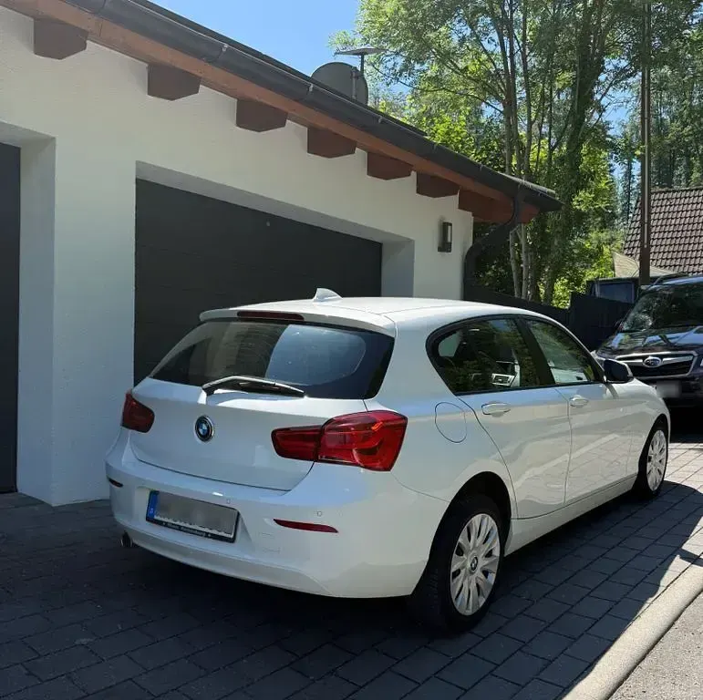 Gebraucht BMW 118 150 PS (110 kW) 2016 Weiß Kleinwagen