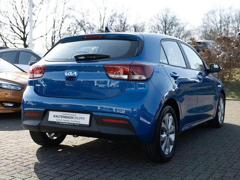 Gebraucht Kia Rio Vision 101 PS (74 kW) 2022 Blau Kleinwagen