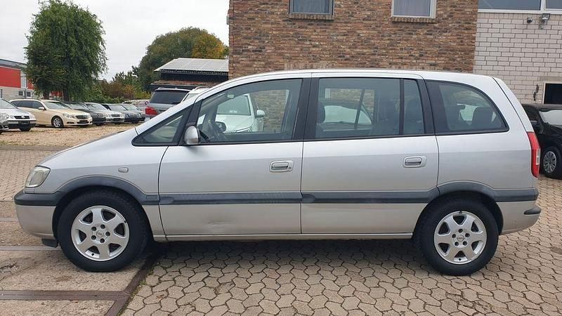 Gebraucht Opel Zafira 101 PS (74 kW) 2004 Grau Van / Kleinbus