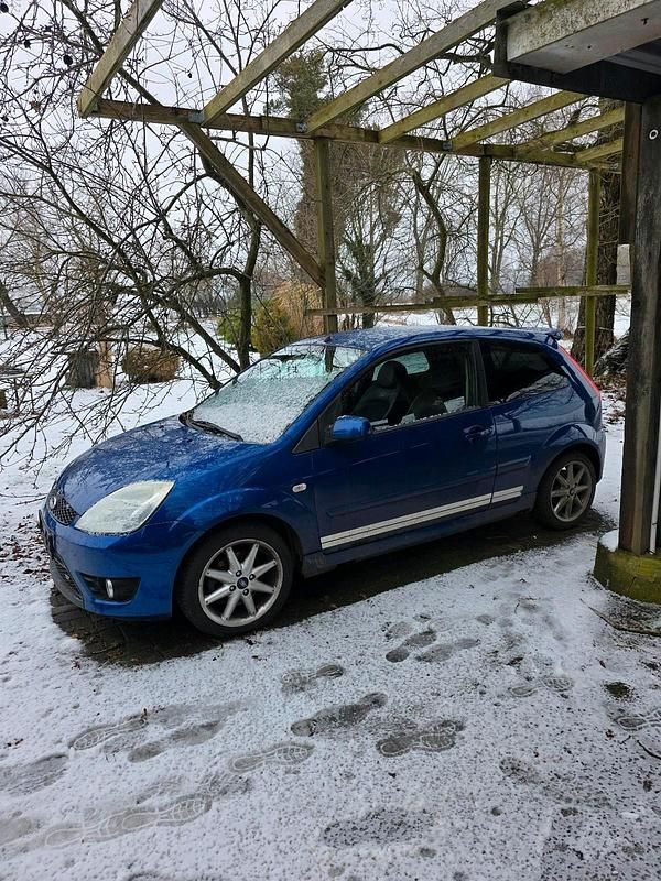 Gebraucht Ford Fiesta ST 150 PS (110 kW) 2005 Blau Kleinwagen