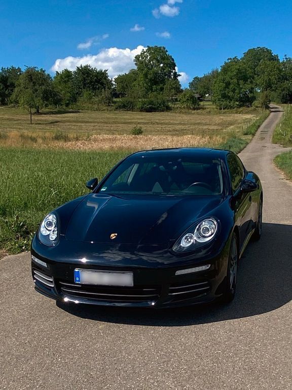 Schwarz Gebraucht 2014 Porsche Panamera 4 Limousine | 36.900 € - Bild 1/4