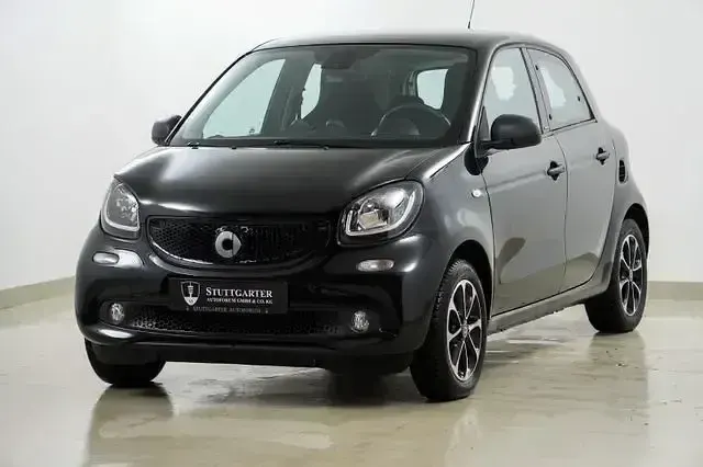 Gebraucht Smart ForFour Passion 90 PS (66 kW) 2016 Schwarz Kleinwagen