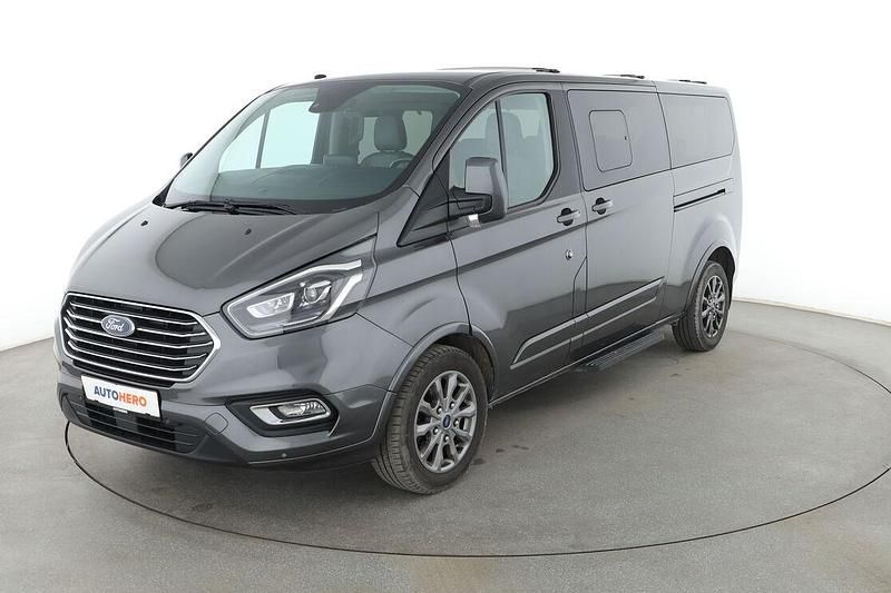 Gebraucht Ford Tourneo Custom Titanium 185 PS (136 kW) 2019 Grau Van