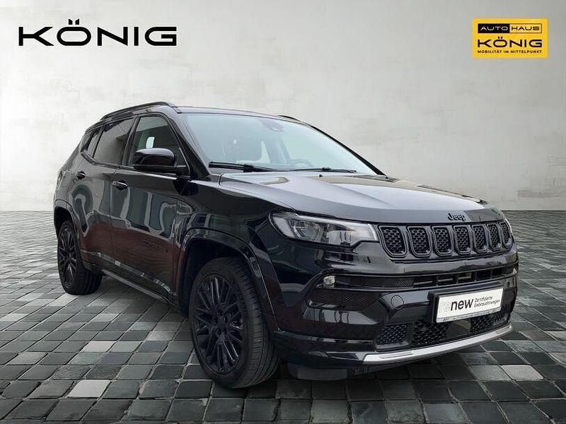 Gebraucht Jeep Compass Altitude 131 PS (96 kW) 2024 Schwarz SUV