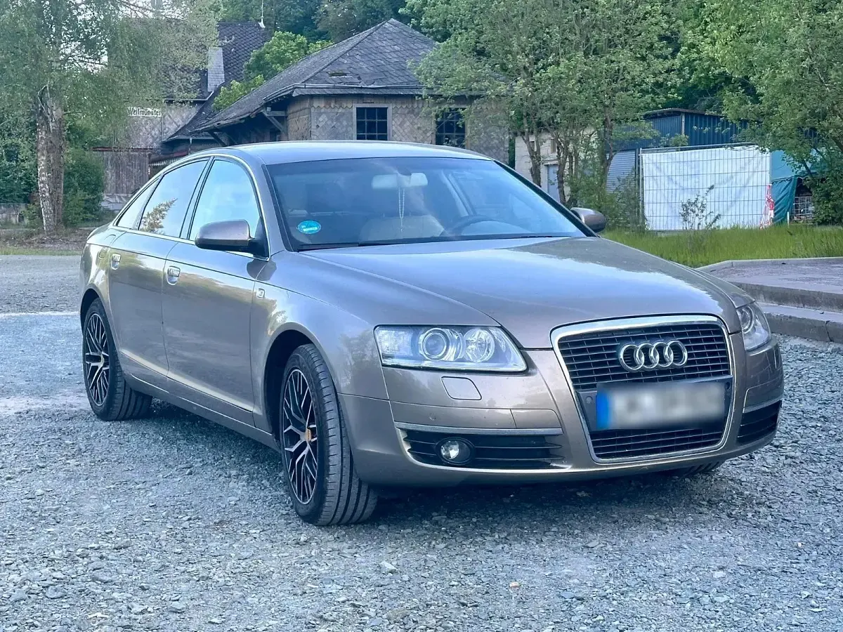 Second-hand Audi A6 177 CP (130 kW) 2004 Bej Berlinǎ