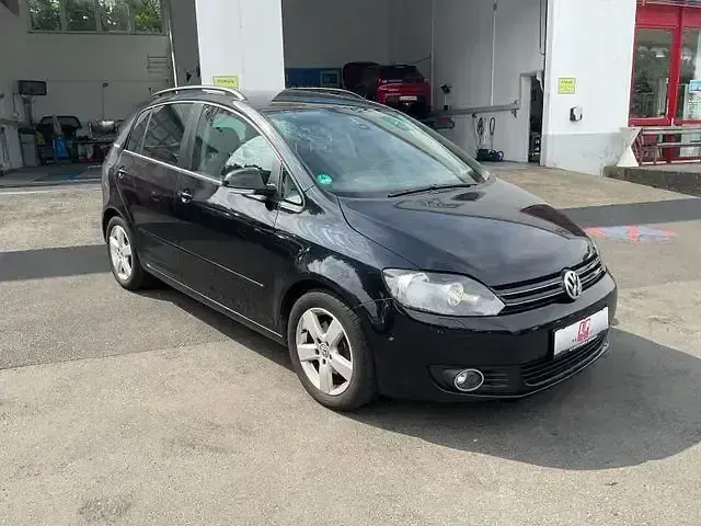 Gebraucht VW Golf Plus Cross Comfortline 105 PS (77 kW) 2011 Schwarz Van / Kleinbus