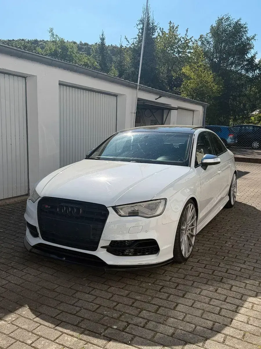 Gebraucht Audi S3 Performance 300 PS (220 kW) 2015 Weiß Limousine