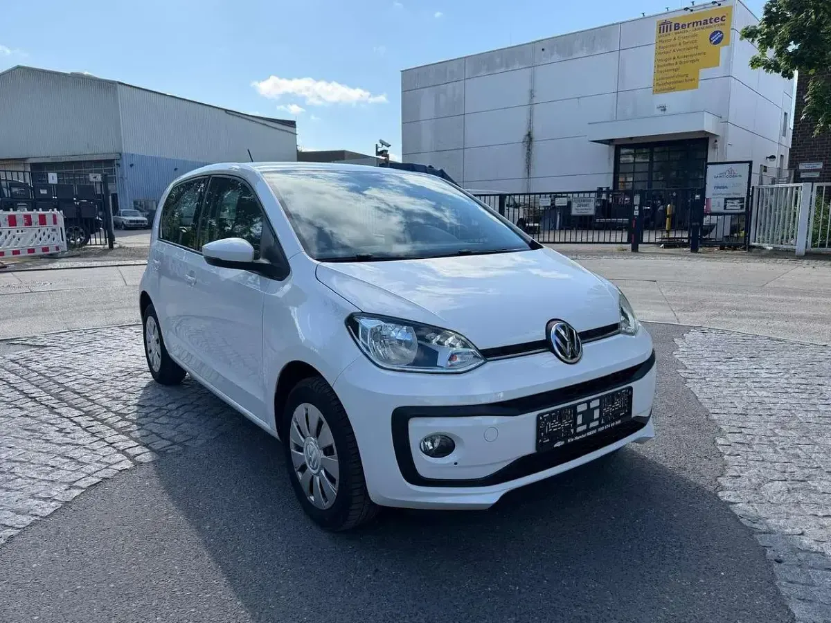 Gebraucht VW up! move up! 75 PS (55 kW) 2019 Weiß Kleinwagen