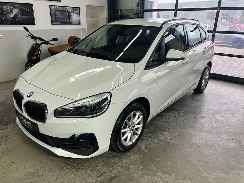 Gebraucht BMW 216 Active Tourer Advantage 109 PS (80 kW) 2019 Weiß Van / Kleinbus