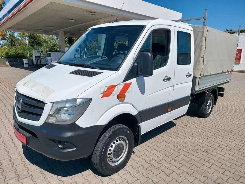 Gebraucht Mercedes Sprinter 163 PS (119 kW) 2015 Arktikweiss Van