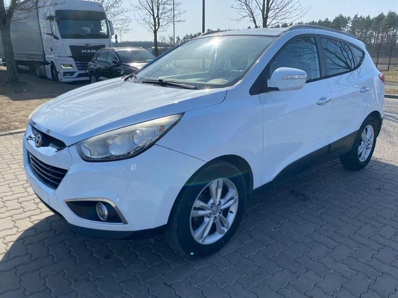 Gebraucht Hyundai Tucson 136 PS (100 kW) 2011 Weiß SUV