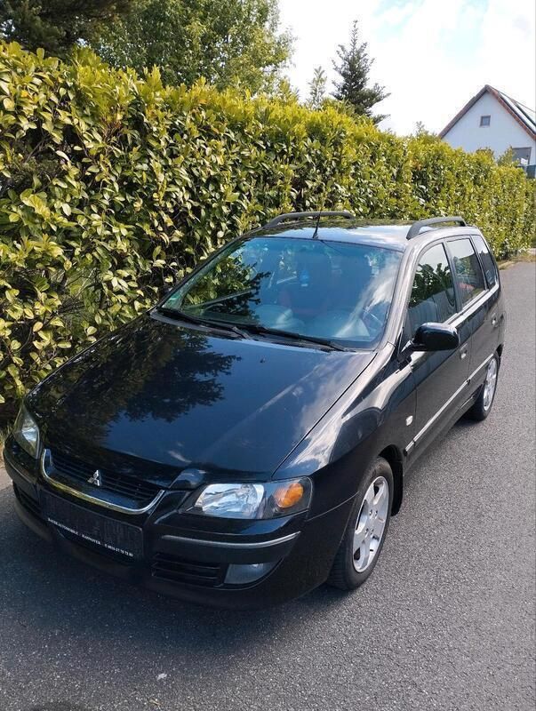 Schwarz Gebraucht 2003 Mitsubishi Space Star Edition Van / Kleinbus | 1.800 € - Bild 1/4