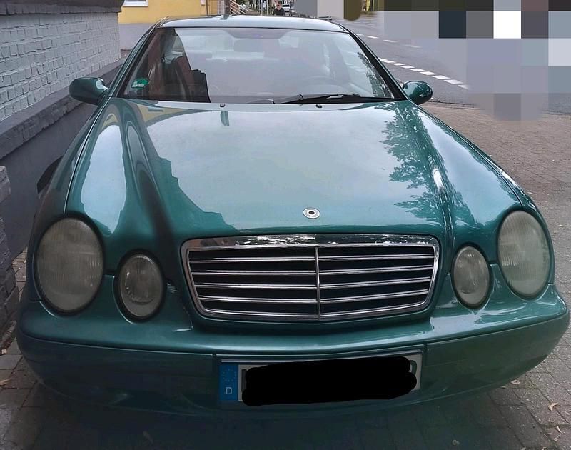 Gebraucht Mercedes CLK230 193 PS (141 kW) 1997 Grün Coupé