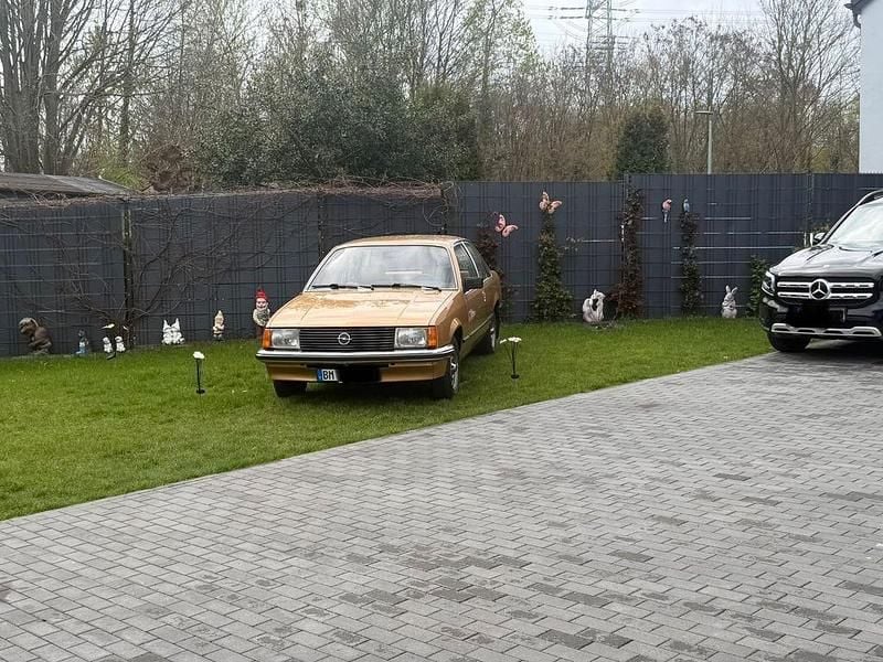 Gebraucht Opel Rekord 101 PS (74 kW) 1977 Gold Coupé