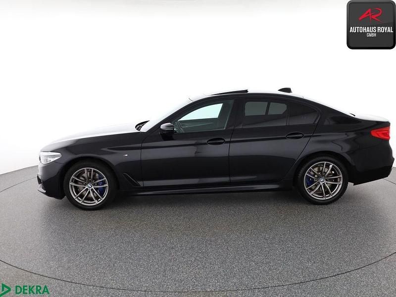 Gebraucht BMW 530 M Sport 252 PS (185 kW) 2020 Black sapphire Limousine
