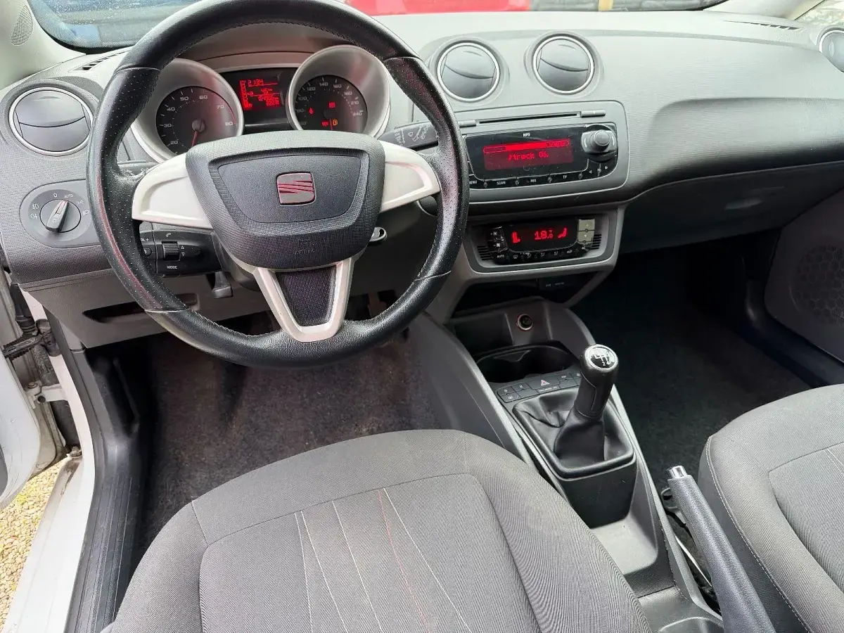 Gebraucht Seat Ibiza Copa 69 PS (50 kW) 2011 Weiß Coupé