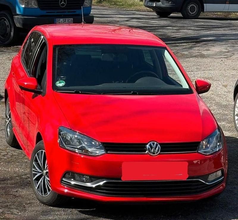 Gebraucht VW Polo Allstar 60 PS (44 kW) 2016 Rot Kleinwagen