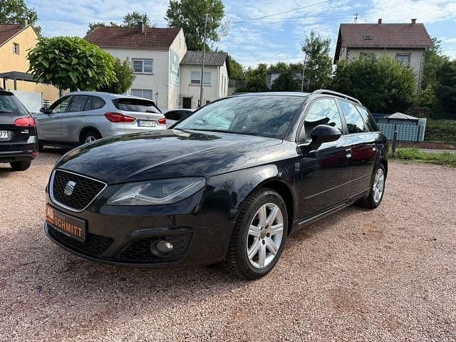Schwarz Gebraucht 2013 Seat Exeo Style Kombi | 4.690 € (Fairer Preis) - Bild 1/4